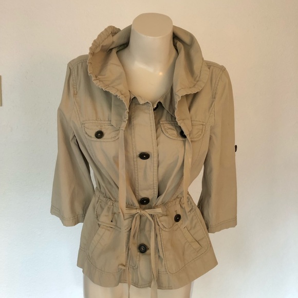 LOFT short sleeve khacki jacket - Picture 2 of 4